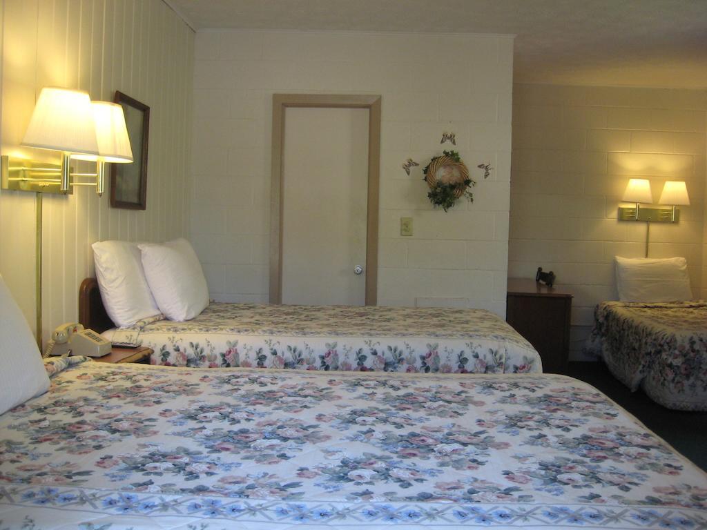 White Columns Motel Pine Mountain  Habitación foto