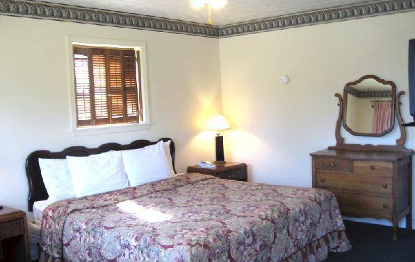 White Columns Motel Pine Mountain  Habitación foto